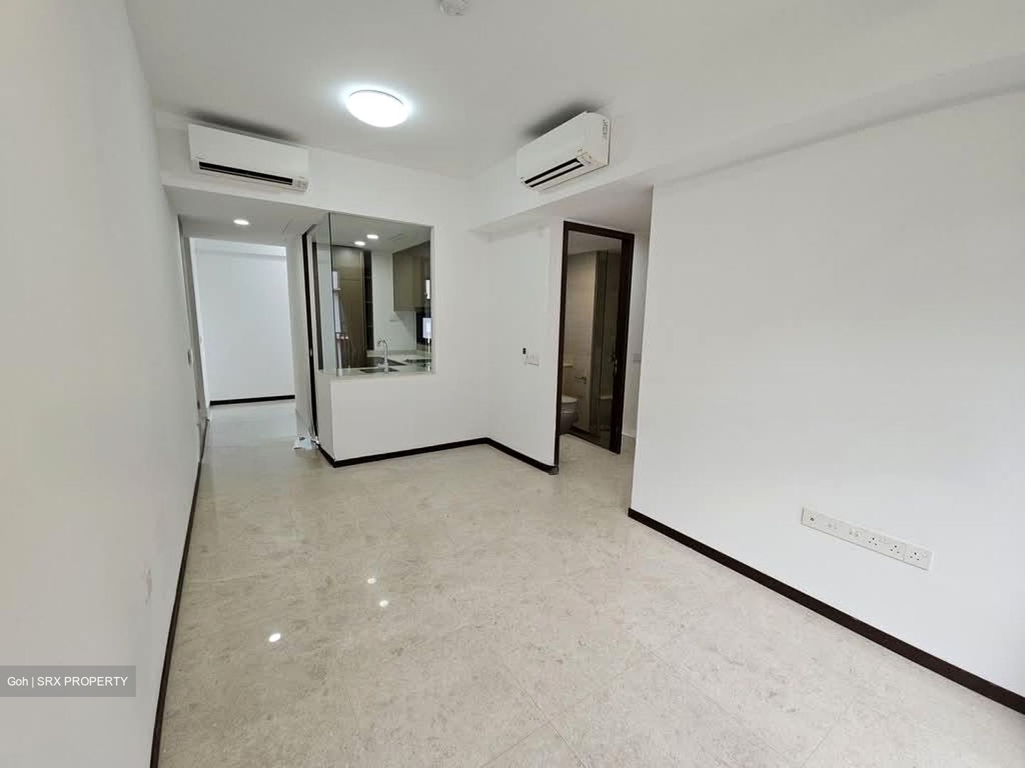 Royalgreen (D10), Condominium #581758661